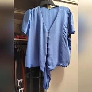 Gianni Bini Button Up Tie Bottom Bouse - XL